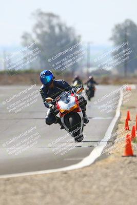 media/Sep-20-2025-TrackDaz (Sat) [[27f0cde673]]/B Group/220pm (Turn 9)/